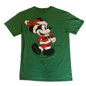Mickey Mouse Christmas‎ Santa Green Graphic Tee Shirt Size Small 34-36